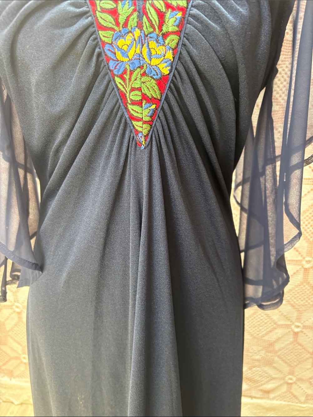 Vintage Navy Embroidered Caftan Maxi Dress Boho Goddess Flutter Sleeve Gown Sz L - Picture 7 of 8